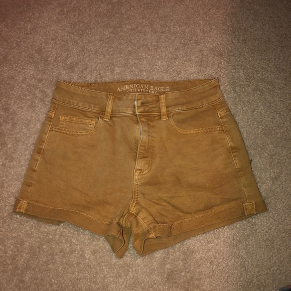 Shorts - Picture 1 of 2